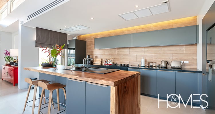 modern-kitchen-blue-wood-1